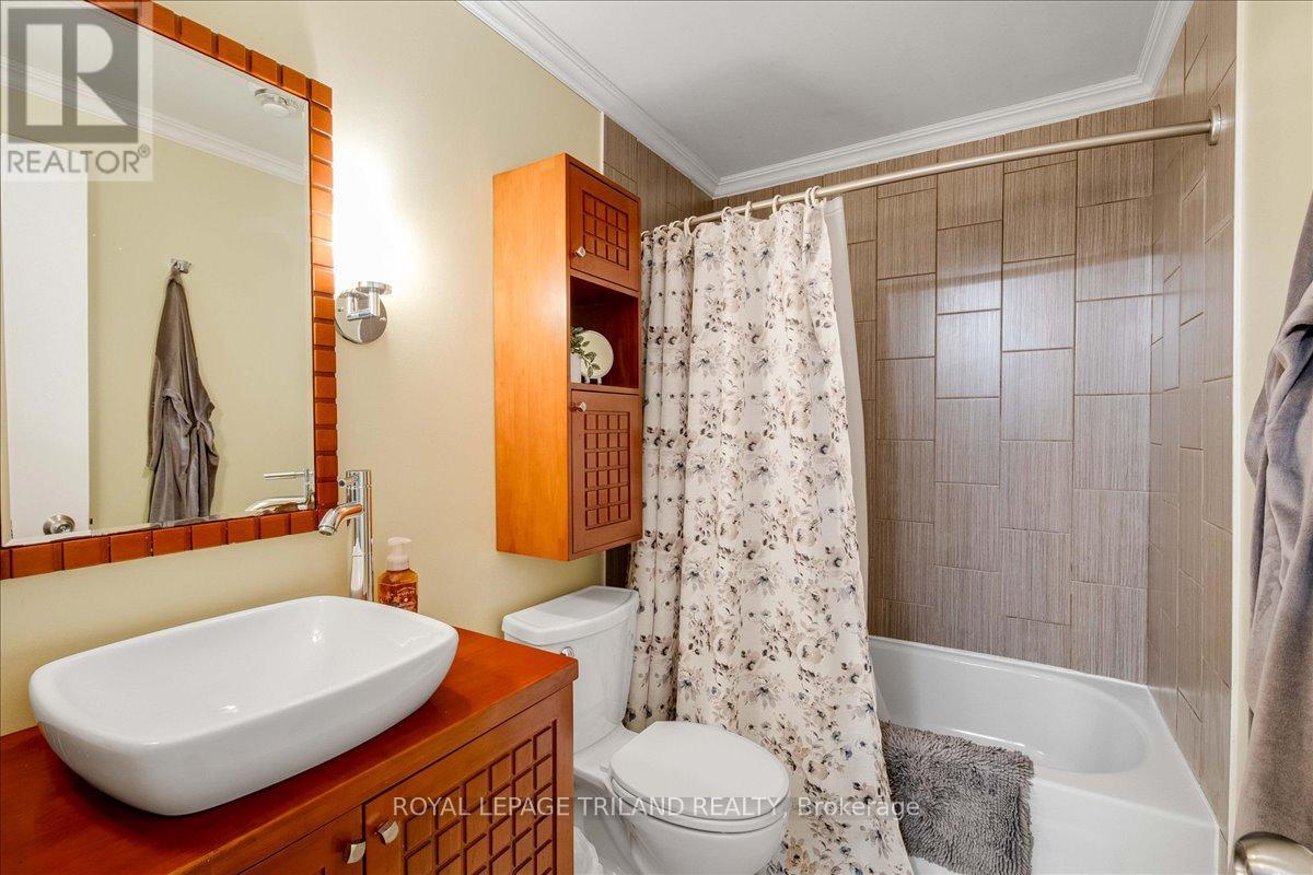 120 - 1330 Jalna Boulevard, London South, Ontario  N6E 2H7 - Photo 22 - X12578656