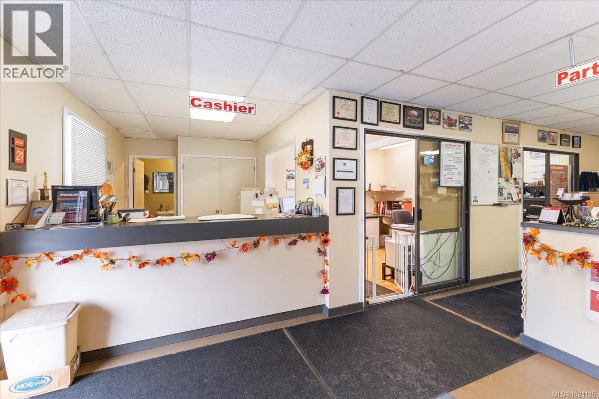 2320 Mccullough Rd, Nanaimo, British Columbia  V9S 4N2 - Photo 6 - 1021125