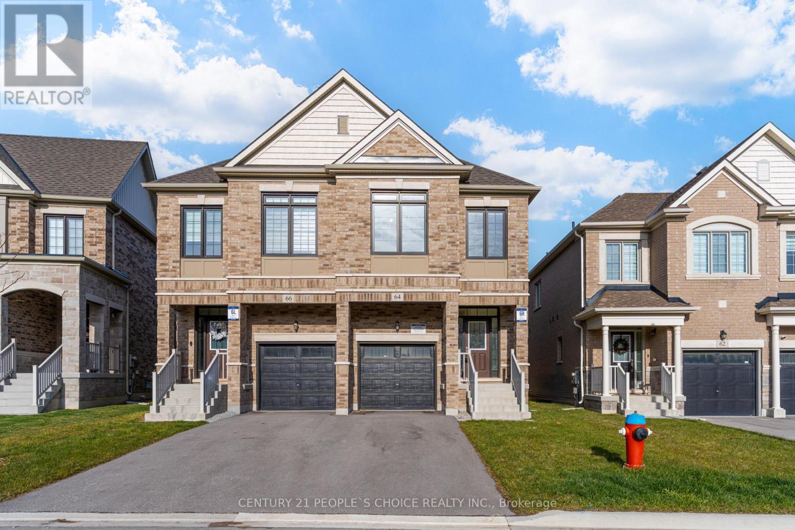 64 MONTROSE BOULEVARD, Bradford West Gwillimbury, Ontario