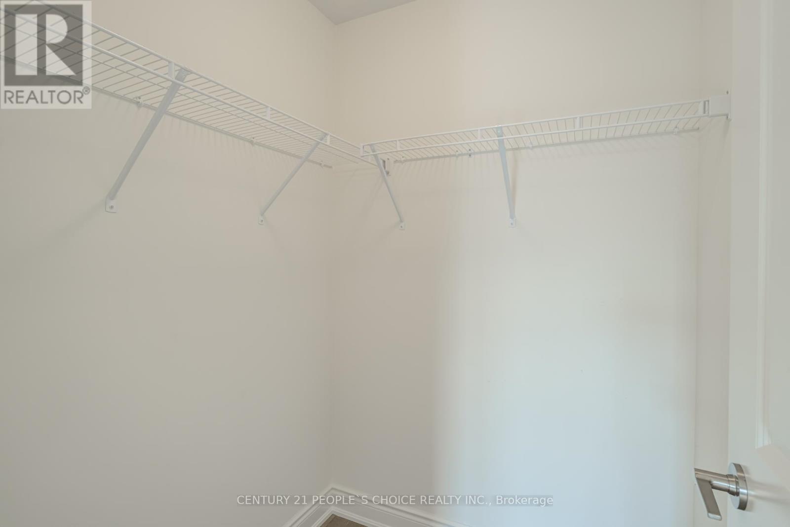 64 Montrose Boulevard, Bradford West Gwillimbury, Ontario  L3Z 4P3 - Photo 38 - N12573916