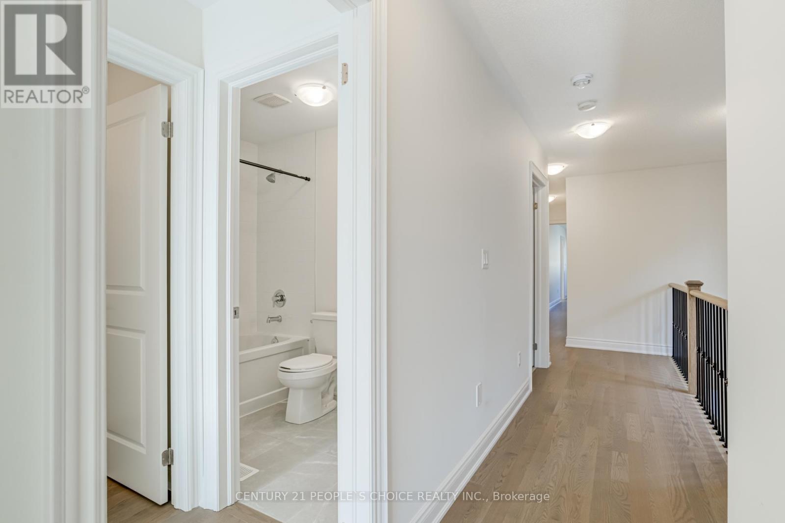 64 Montrose Boulevard, Bradford West Gwillimbury, Ontario  L3Z 4P3 - Photo 21 - N12573916