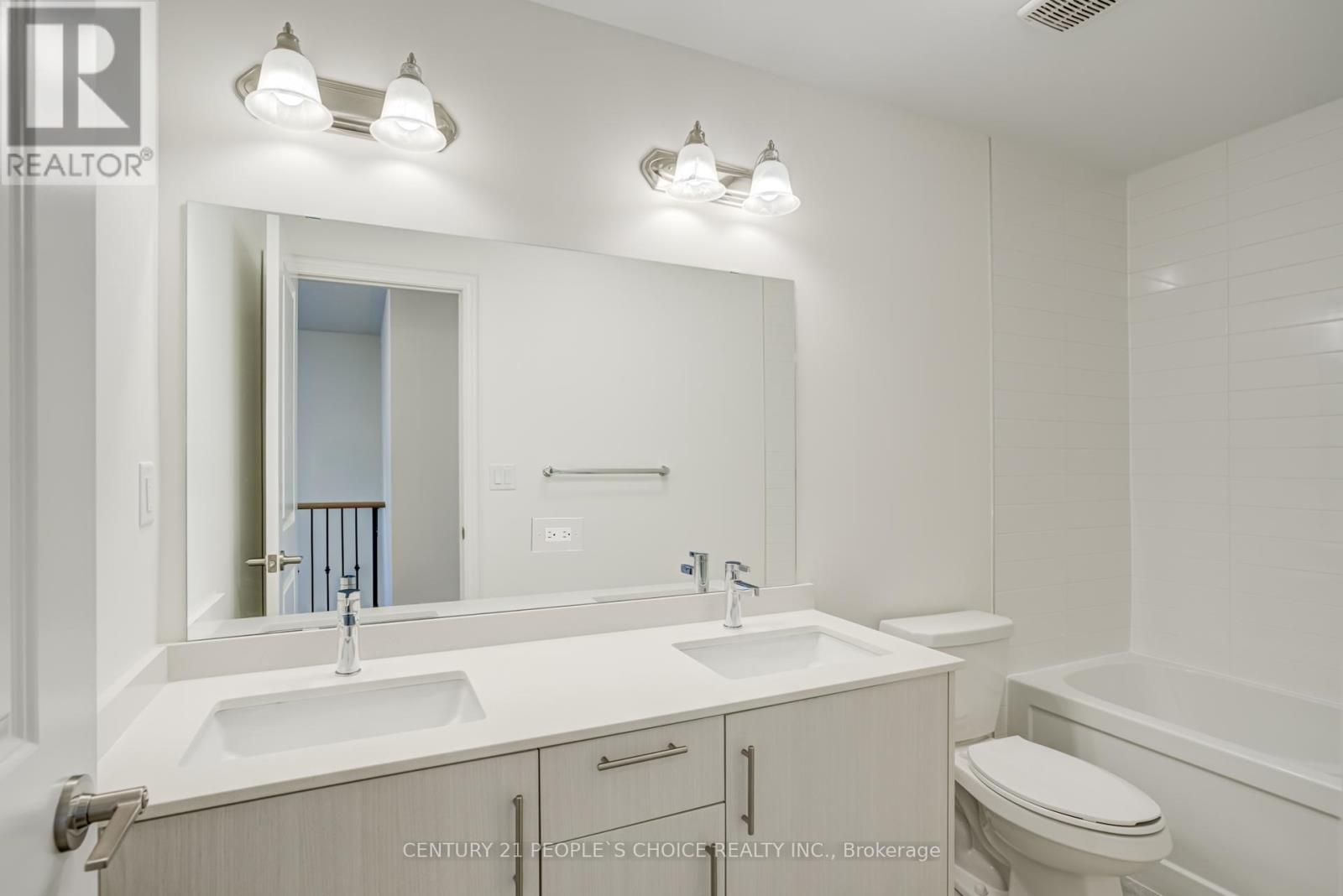 64 Montrose Boulevard, Bradford West Gwillimbury, Ontario  L3Z 4P3 - Photo 42 - N12573916