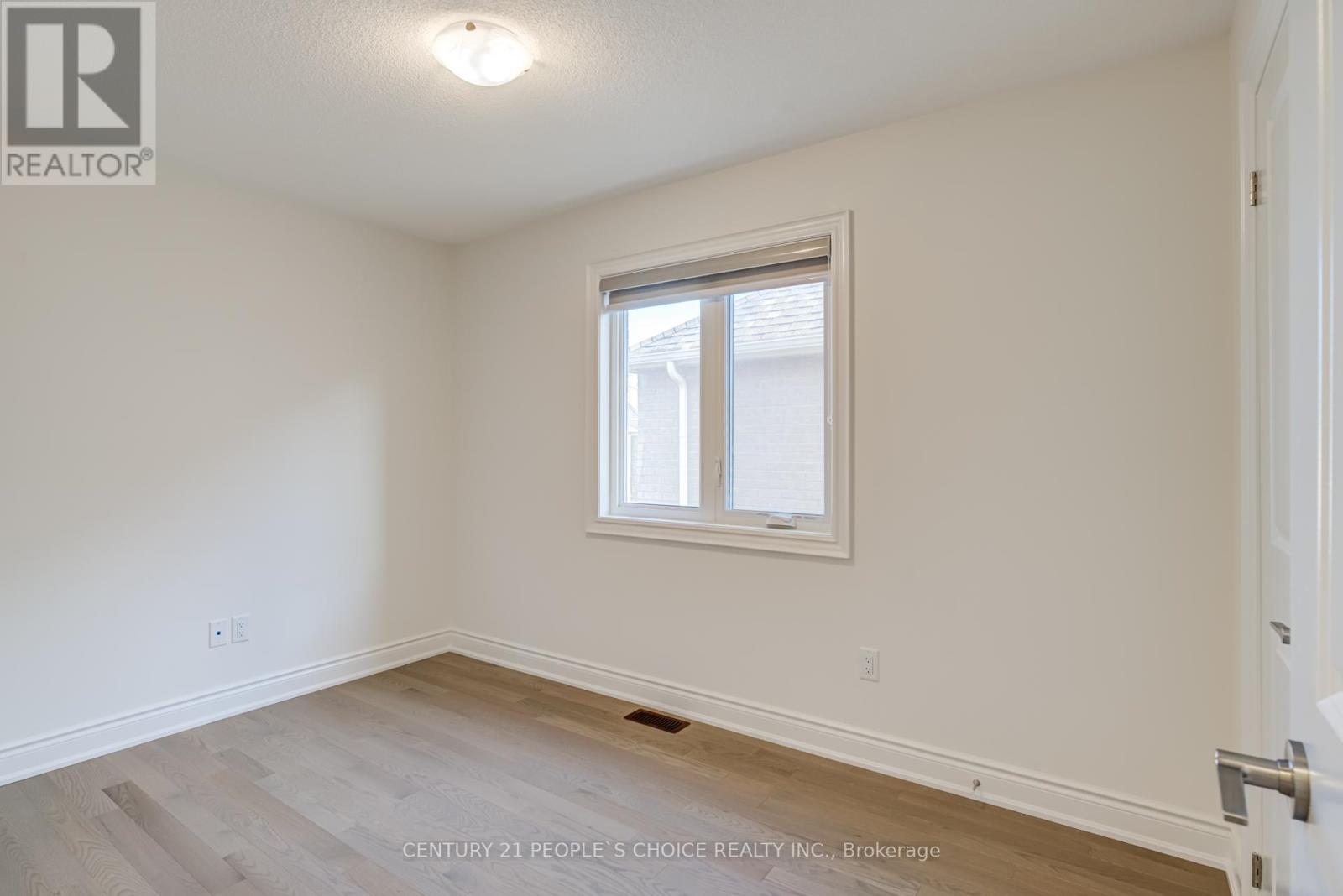 64 Montrose Boulevard, Bradford West Gwillimbury, Ontario  L3Z 4P3 - Photo 39 - N12573916