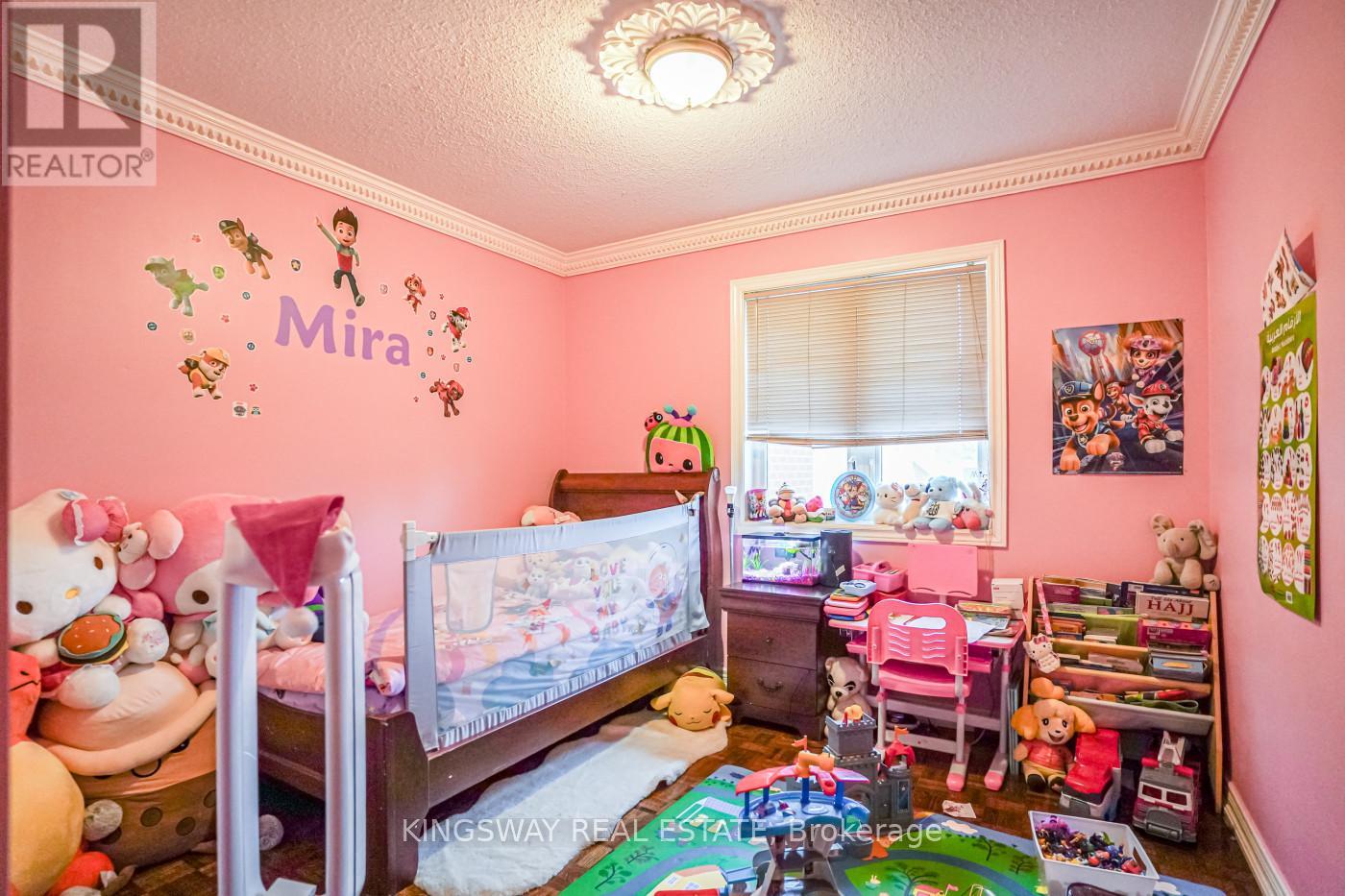 5969 Rayshaw Crescent, Mississauga, Ontario  L5M 2P1 - Photo 22 - W12577500