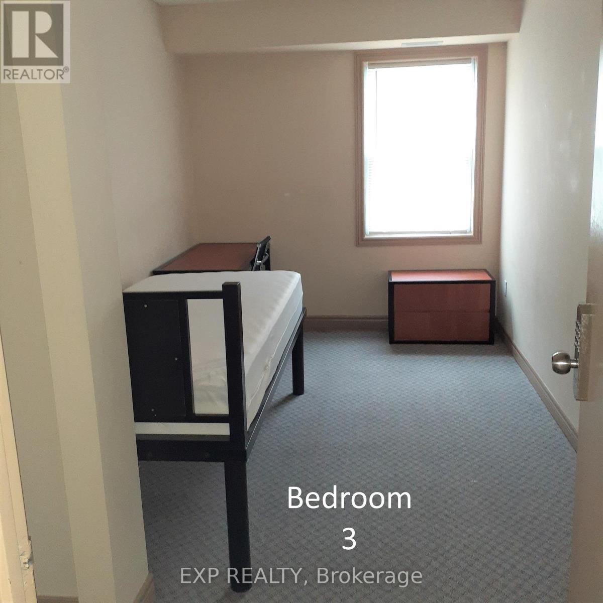 203 - 271 Lester Street, Waterloo, Ontario  N2L 3W6 - Photo 8 - X12126011