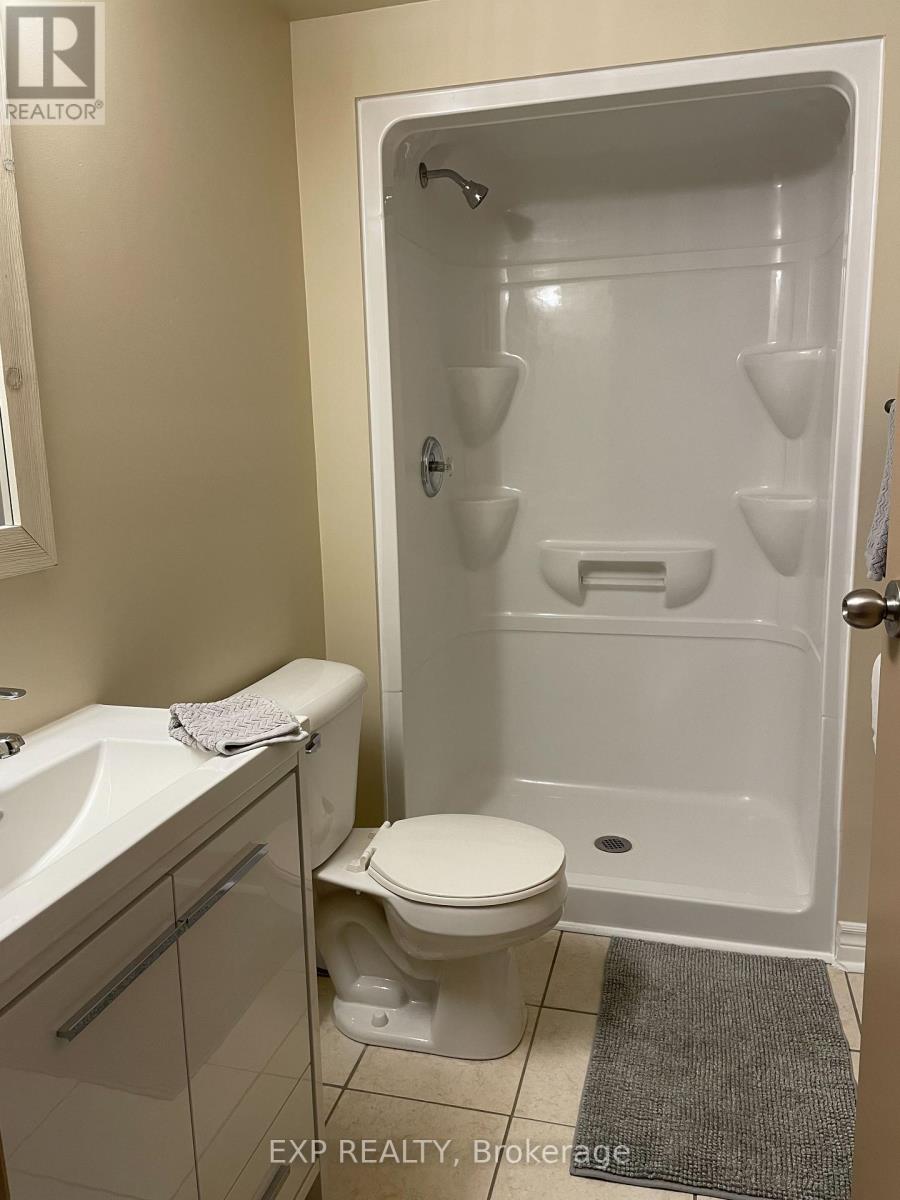 102 - 271 Lester Street, Waterloo, Ontario  N2L 3W6 - Photo 18 - X12126034