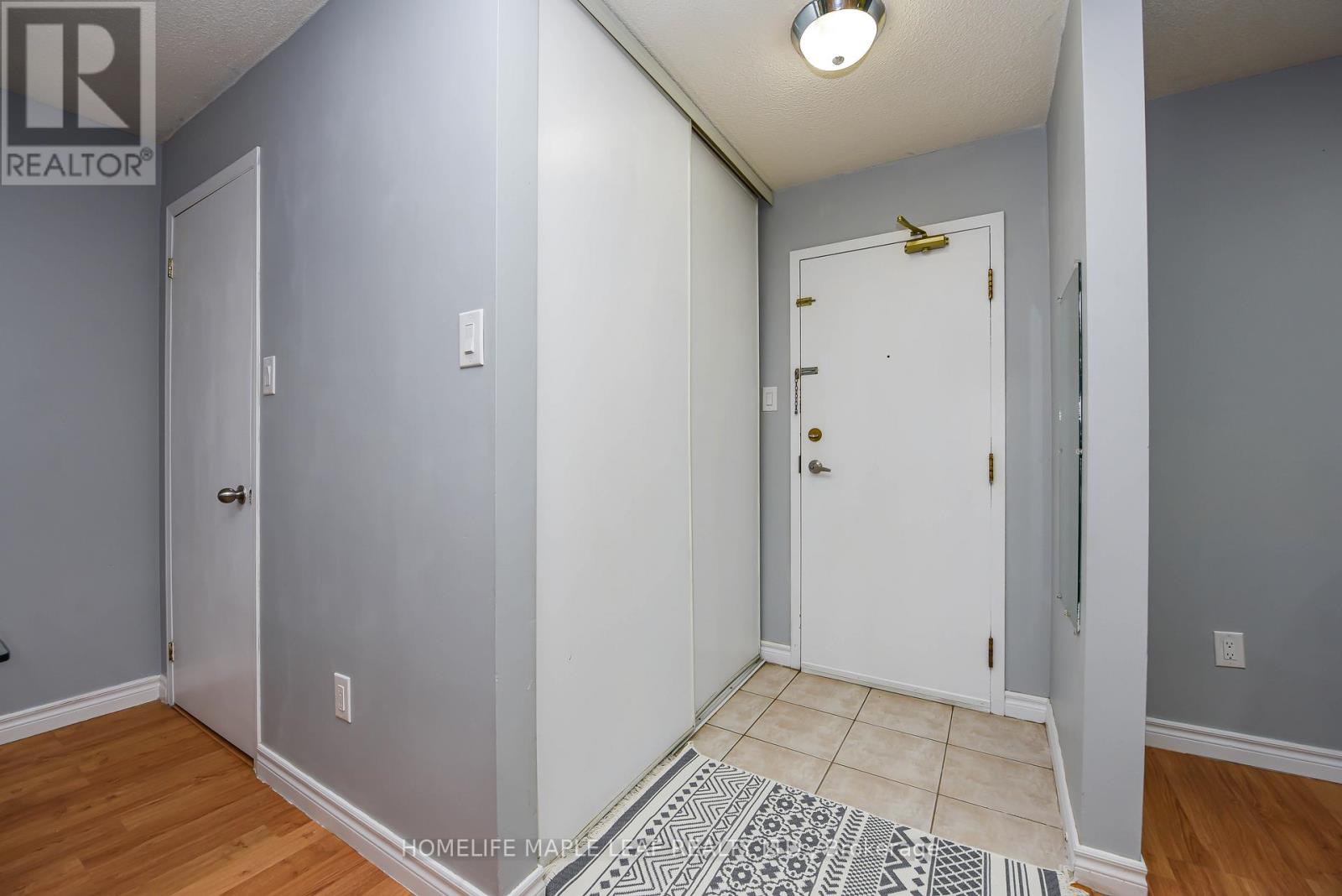 107b - 211 Forum Drive, Mississauga, Ontario L4Z 4C1 - Photo 5 - W12243292