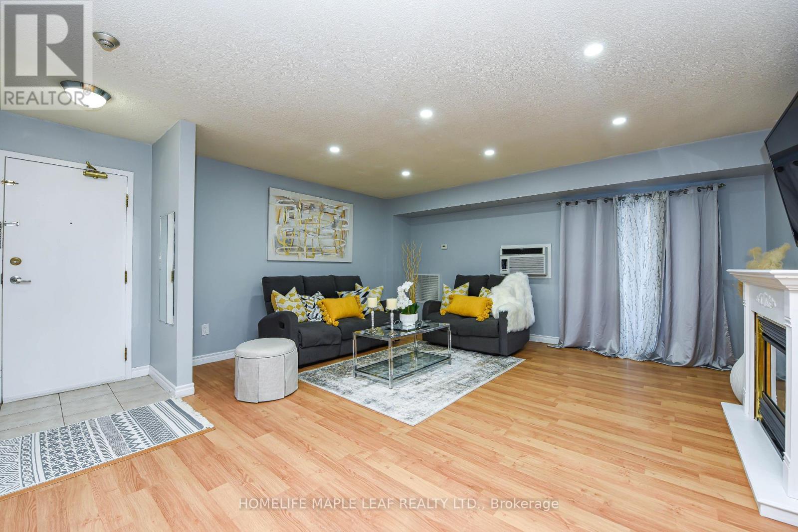 107b - 211 Forum Drive, Mississauga, Ontario L4Z 4C1 - Photo 6 - W12243292