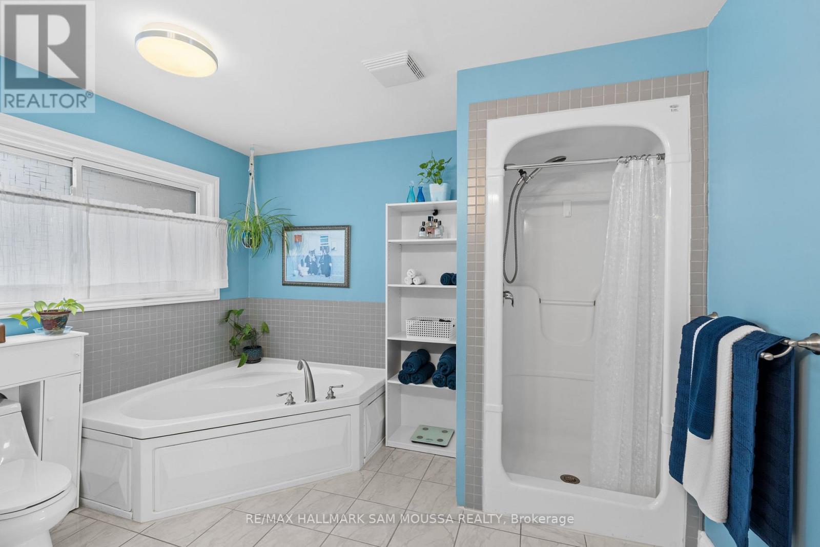 9 Quinpool Crescent, Ottawa, Ontario  K2H 6H9 - Photo 25 - X12578618