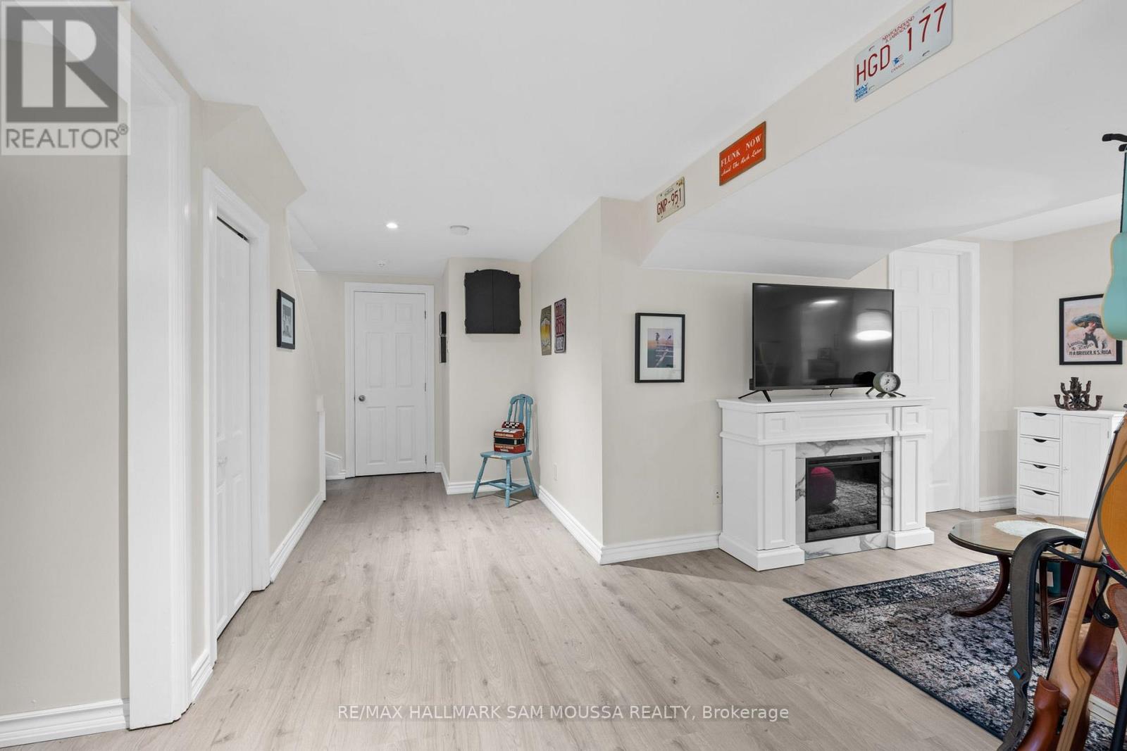 9 Quinpool Crescent, Ottawa, Ontario  K2H 6H9 - Photo 32 - X12578618