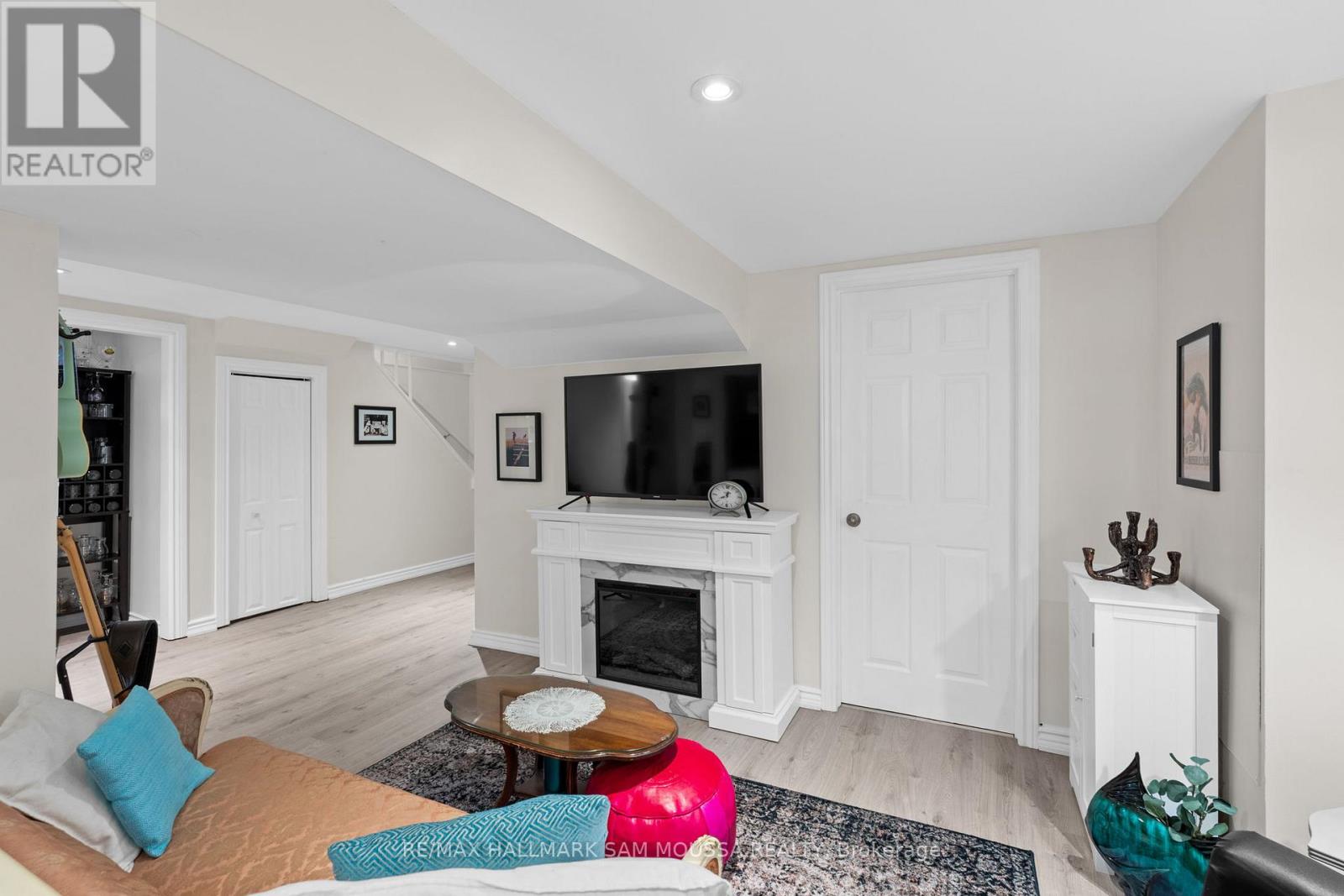 9 Quinpool Crescent, Ottawa, Ontario  K2H 6H9 - Photo 33 - X12578618