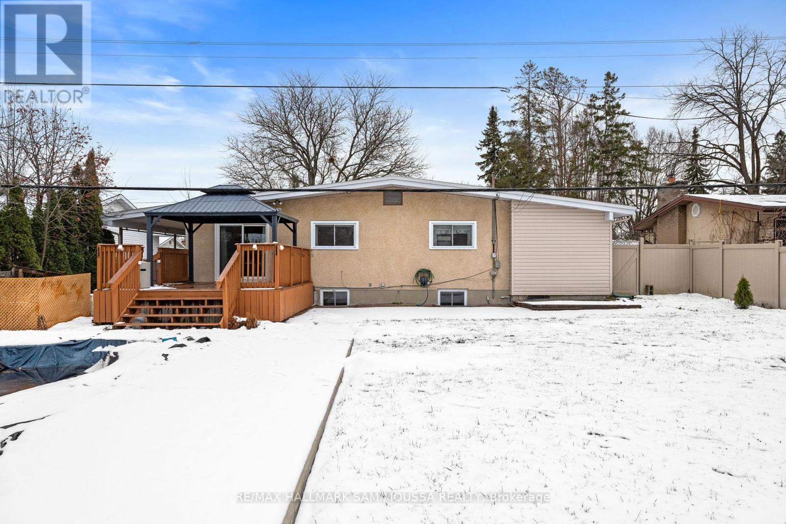 9 Quinpool Crescent, Ottawa, Ontario  K2H 6H9 - Photo 42 - X12578618