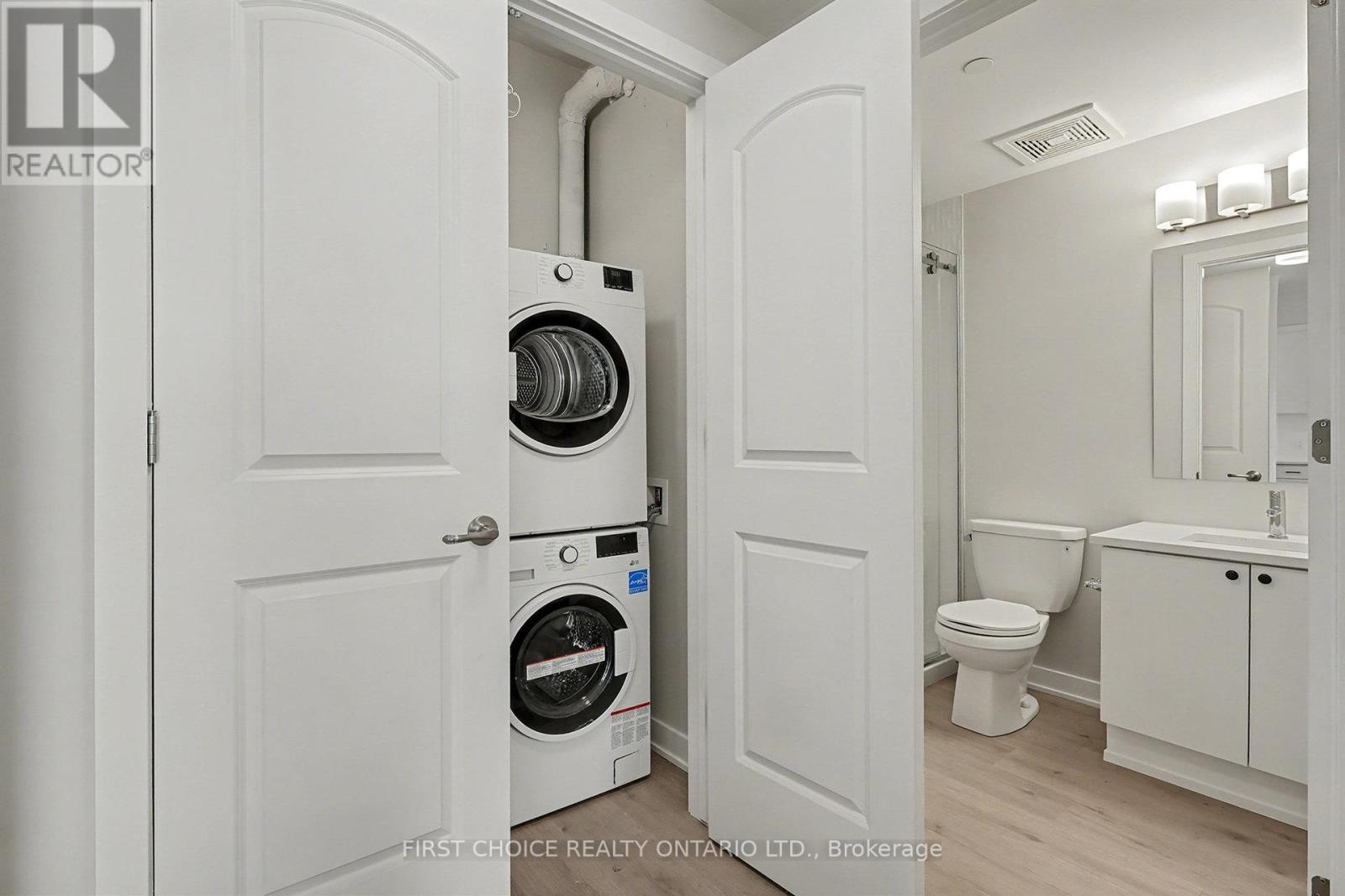 313 - 2313 Decoeur Drive, Ottawa, Ontario  K4A 1B7 - Photo 7 - X12578750