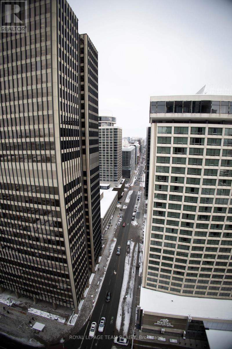 2206 - 340 Queen Street, Ottawa, Ontario  K1R 0G1 - Photo 3 - X12578758