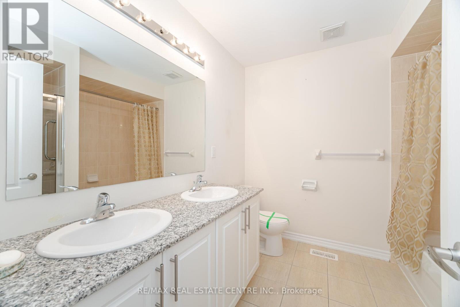 11 Yearly Street, Brampton, Ontario  L7A 4R9 - Photo 17 - W12578456