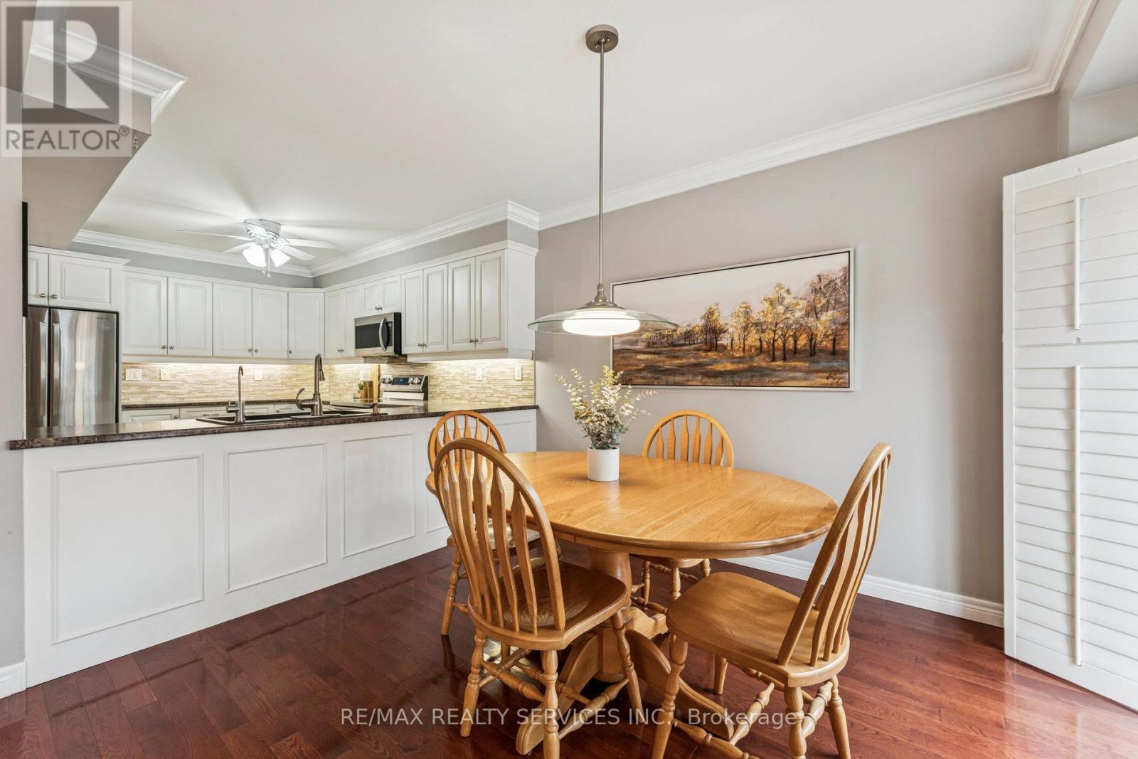 14 Mckinley Crescent, Caledon, Ontario  L7C 1G9 - Photo 13 - W12578536