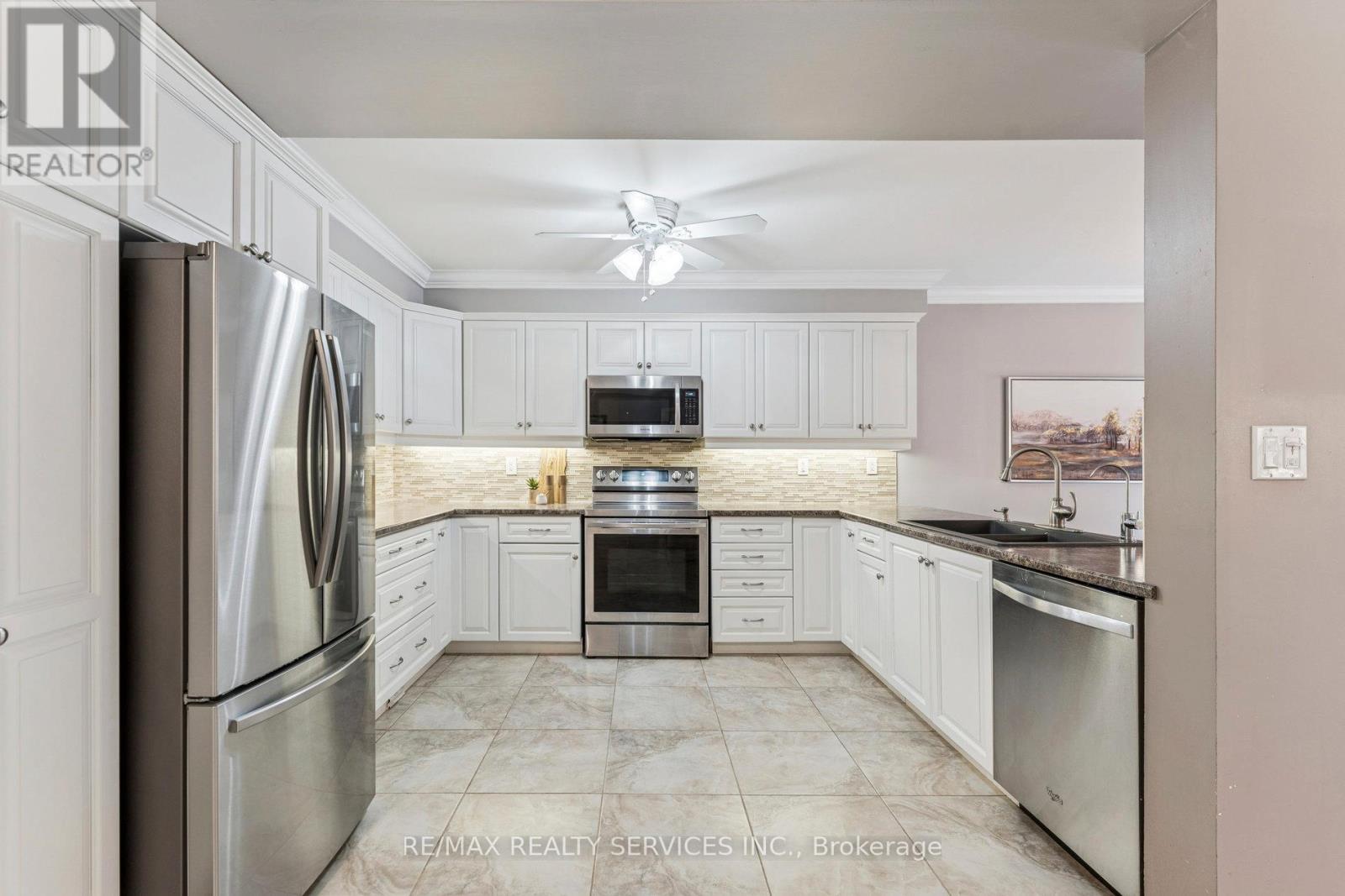 14 Mckinley Crescent, Caledon, Ontario  L7C 1G9 - Photo 20 - W12578536