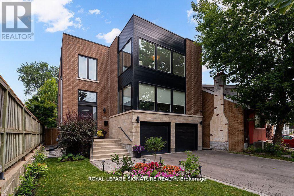 110 EVANS AVENUE, Toronto, Ontario