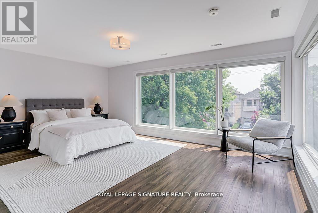 110 Evans Avenue, Toronto, Ontario  M8Z 1H9 - Photo 15 - W12578546