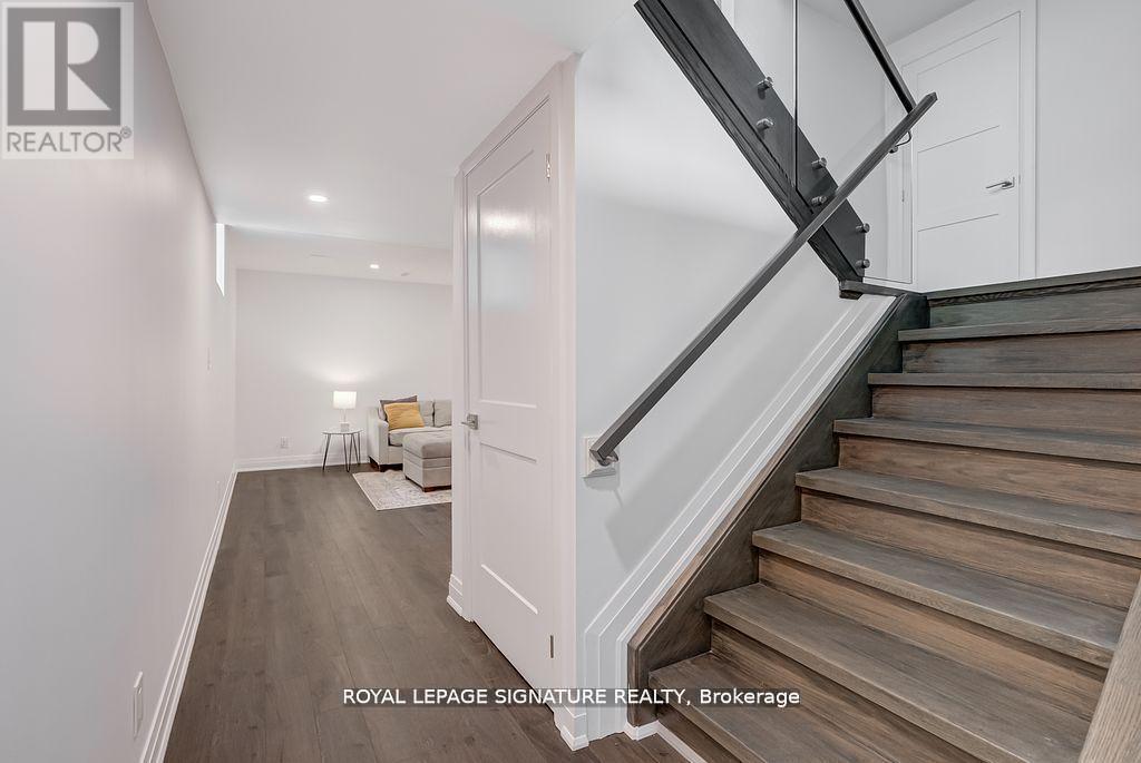 110 Evans Avenue, Toronto, Ontario  M8Z 1H9 - Photo 25 - W12578546