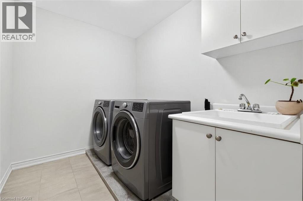 225 Skinner Road, Waterdown, Ontario  L8B 1X2 - Photo 34 - 40790658