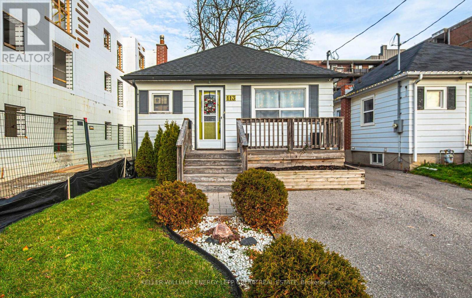 113 Kaiser Crescent, Oshawa, Ontario  L1G 3Z8 - Photo 1 - E12578626