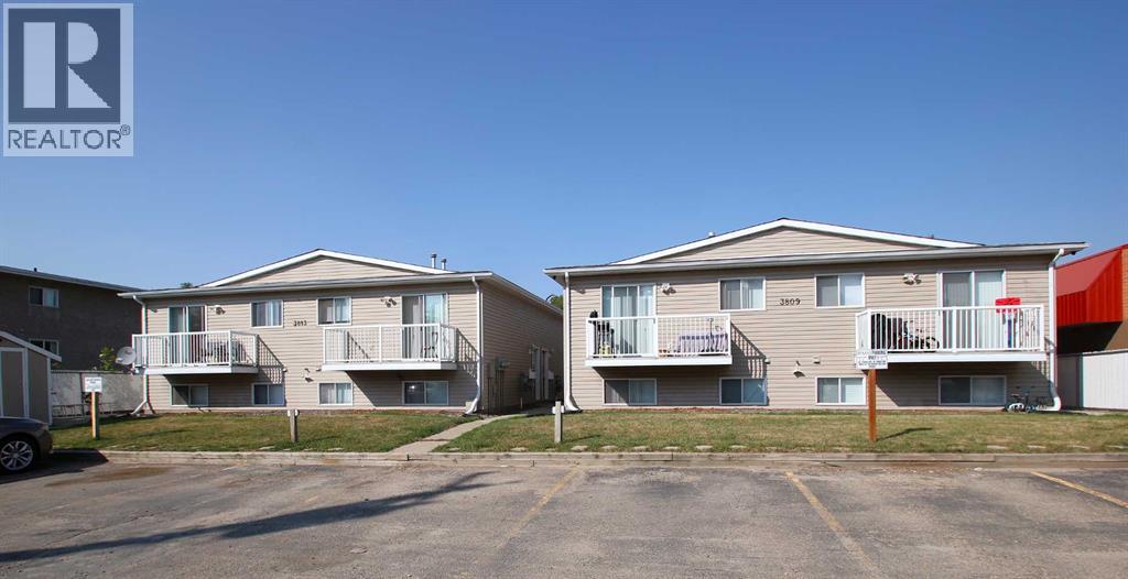 3809-3813 50 Street, Red Deer, Alberta  T4N 1W1 - Photo 2 - A2256418