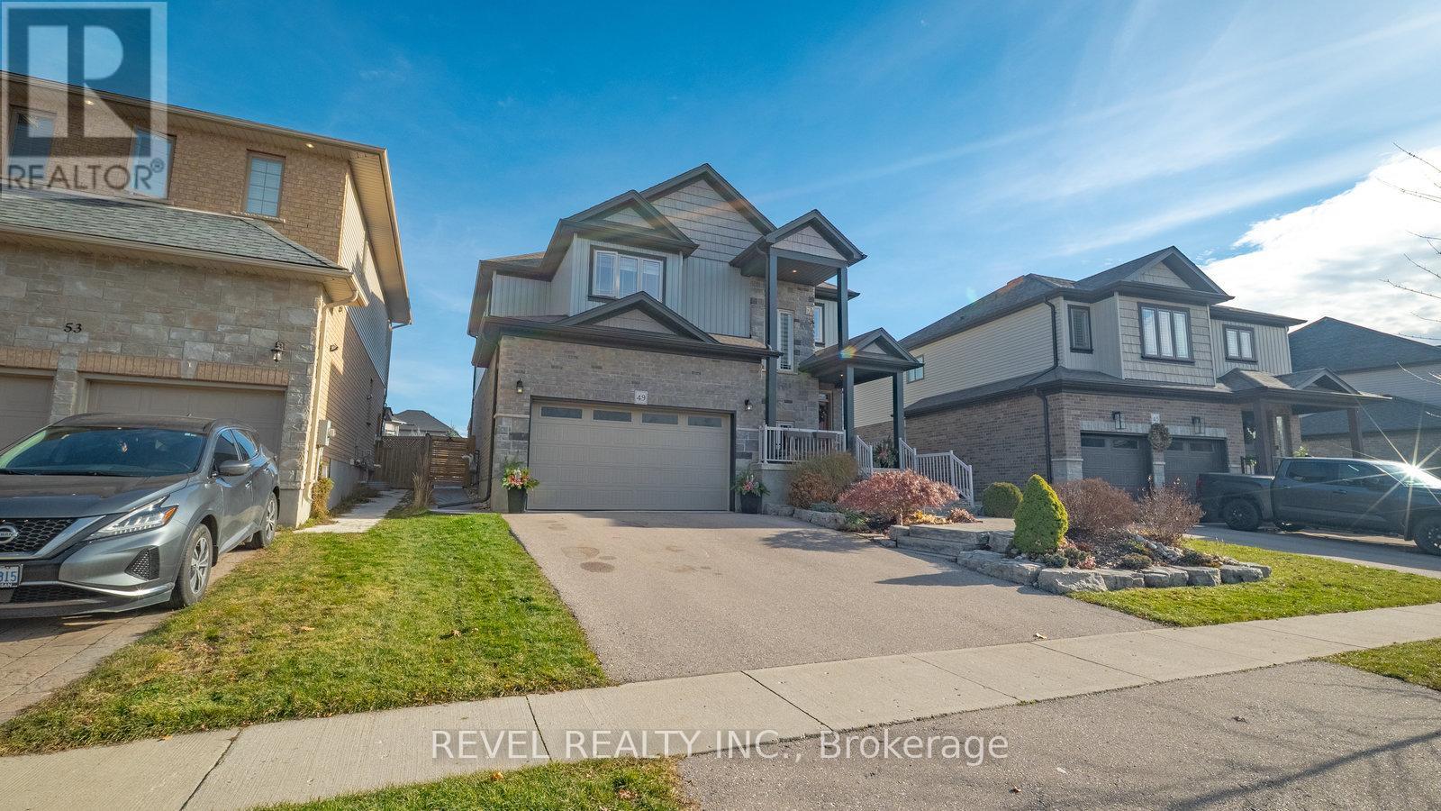 49 Theodore Schuler Boulevard, Wilmot, Ontario  N3A 4N5 - Photo 3 - X12578462