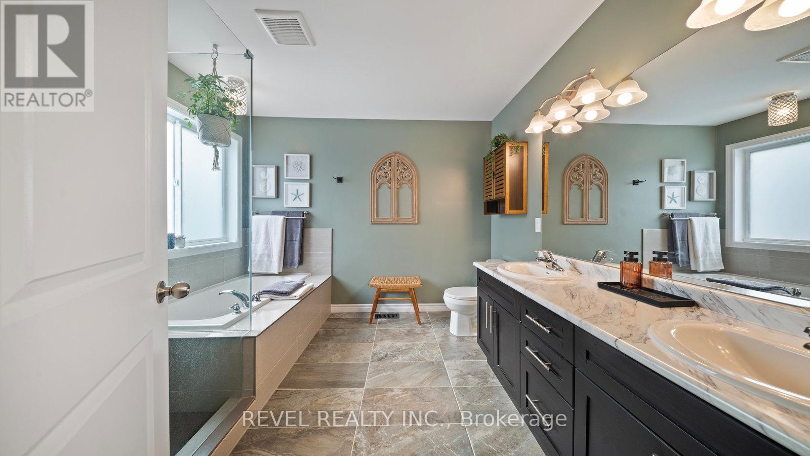 49 Theodore Schuler Boulevard, Wilmot, Ontario  N3A 4N5 - Photo 32 - X12578462