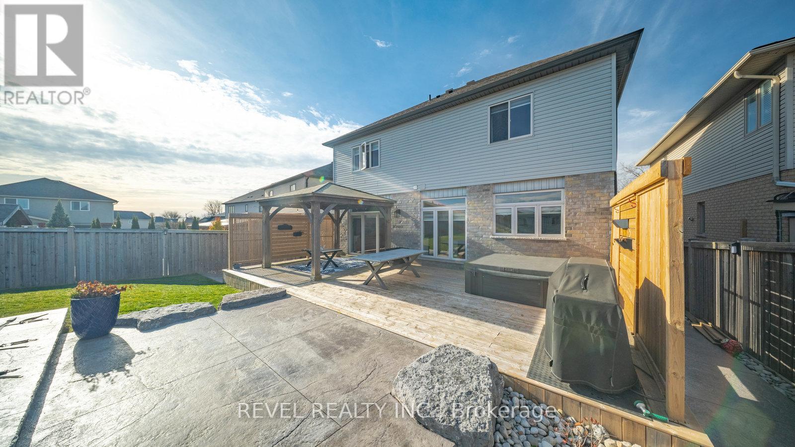 49 Theodore Schuler Boulevard, Wilmot, Ontario  N3A 4N5 - Photo 43 - X12578462