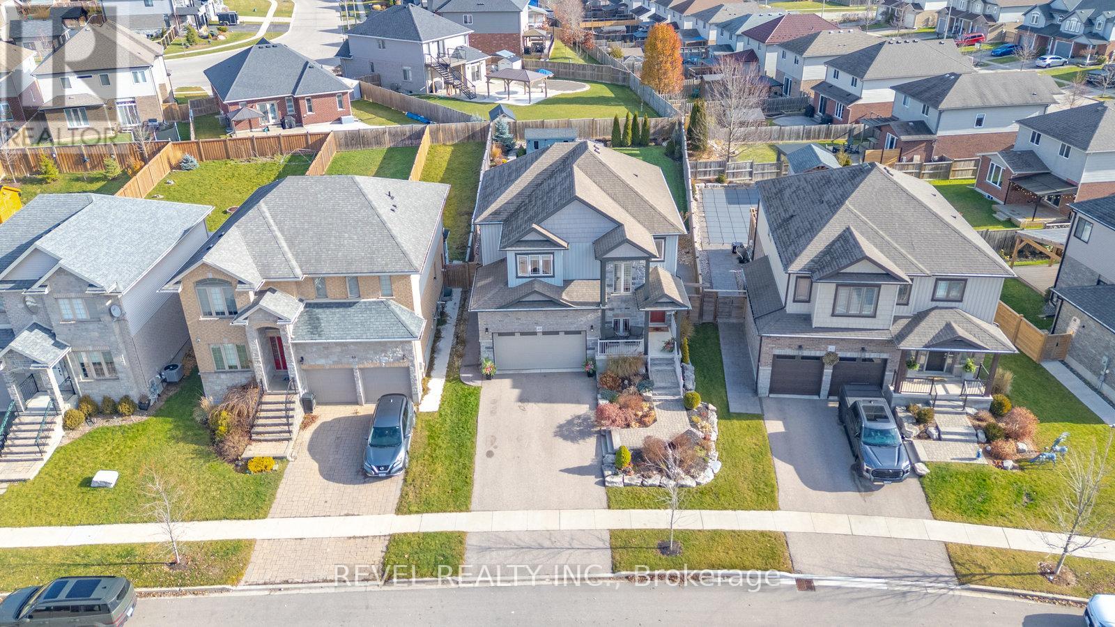 49 Theodore Schuler Boulevard, Wilmot, Ontario  N3A 4N5 - Photo 48 - X12578462