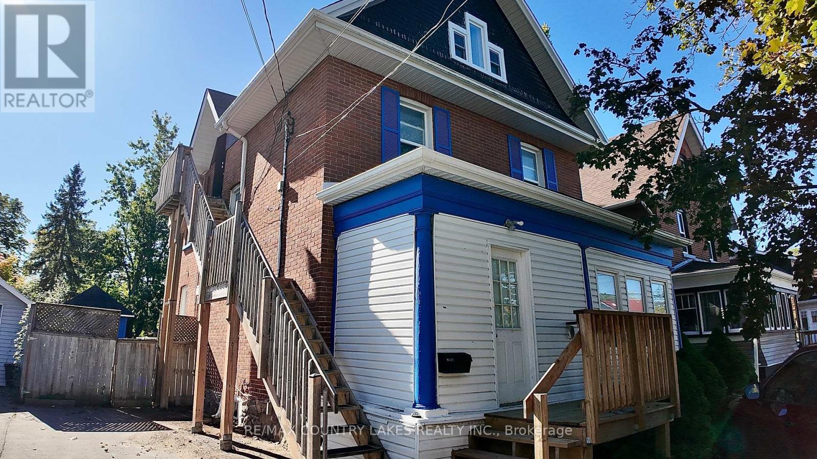 7 Melbourne Street E, Kawartha Lakes, Ontario  K9V 1X2 - Photo 2 - X12578474