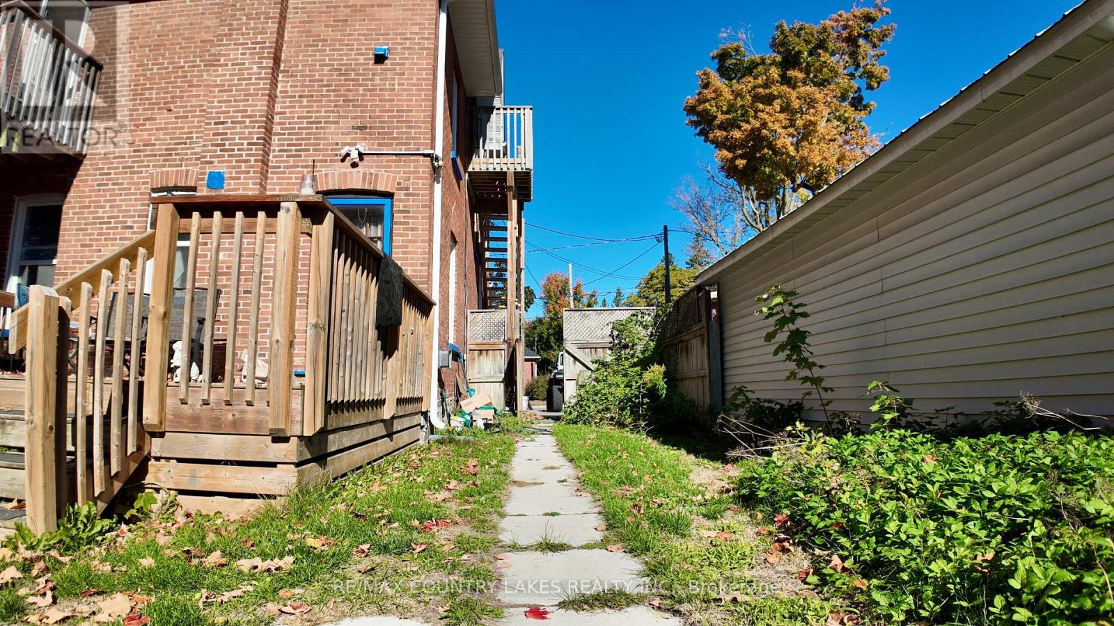 7 Melbourne Street E, Kawartha Lakes, Ontario  K9V 1X2 - Photo 9 - X12578474