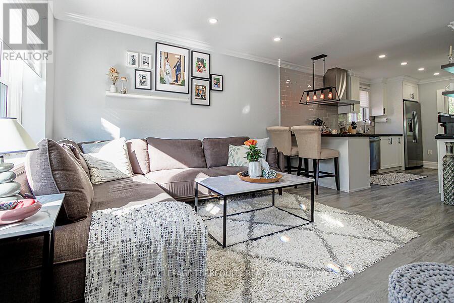 153 East 16th Street, Hamilton, Ontario  L9A 4J4 - Photo 5 - X12578514