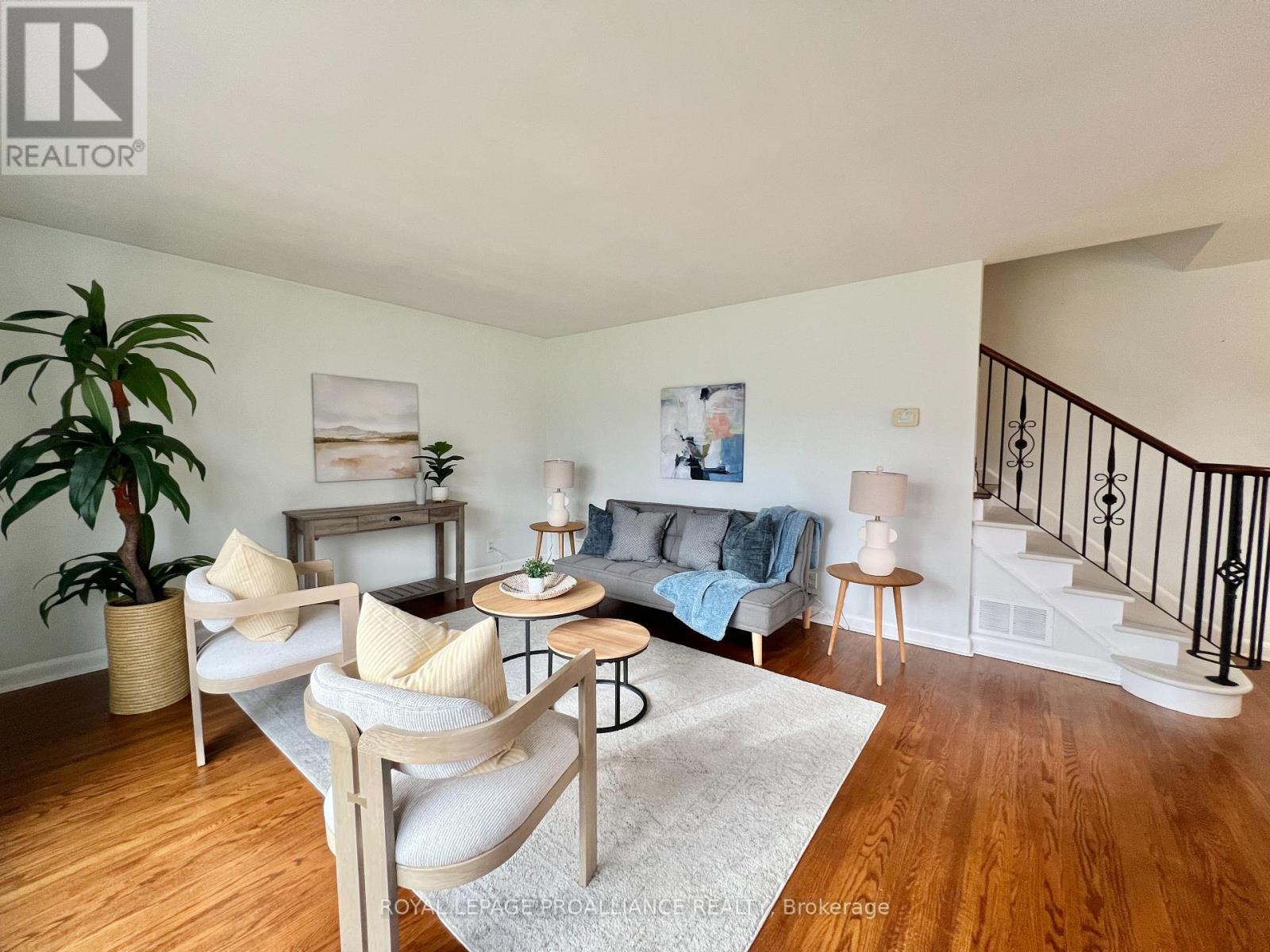 16 Lee Avenue, Belleville, Ontario  K8N 1Y2 - Photo 7 - X12578642