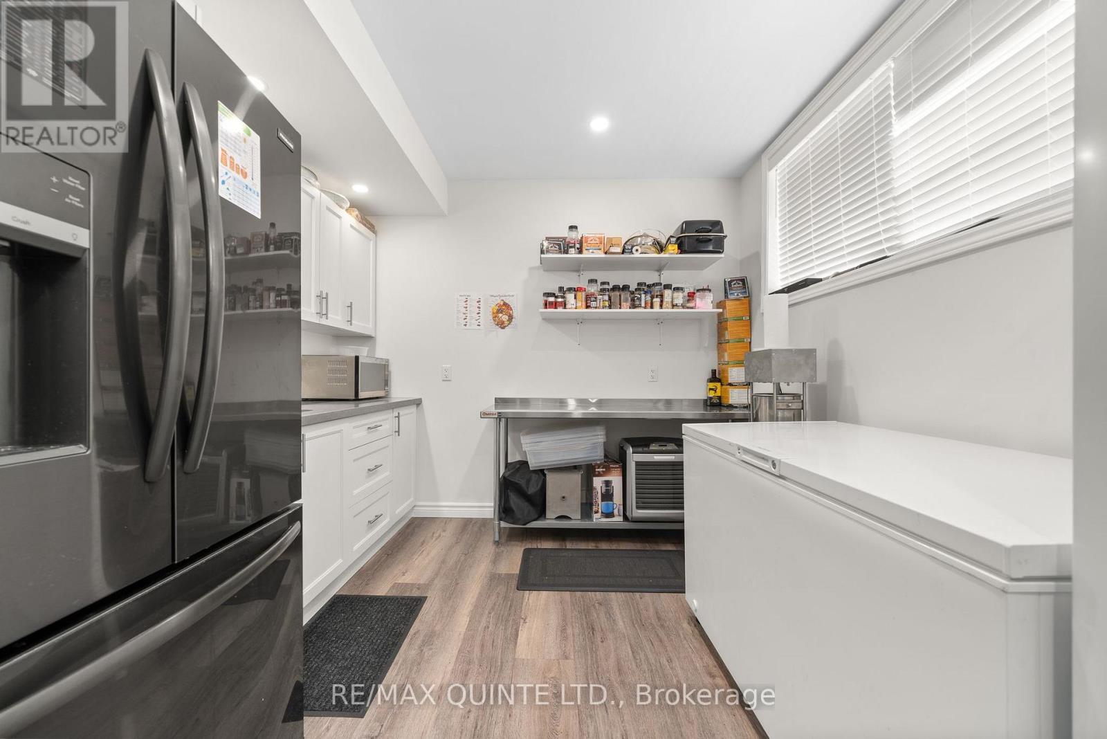 56 Alnet Drive, Belleville, Ontario  K8P 4X4 - Photo 29 - X12578732