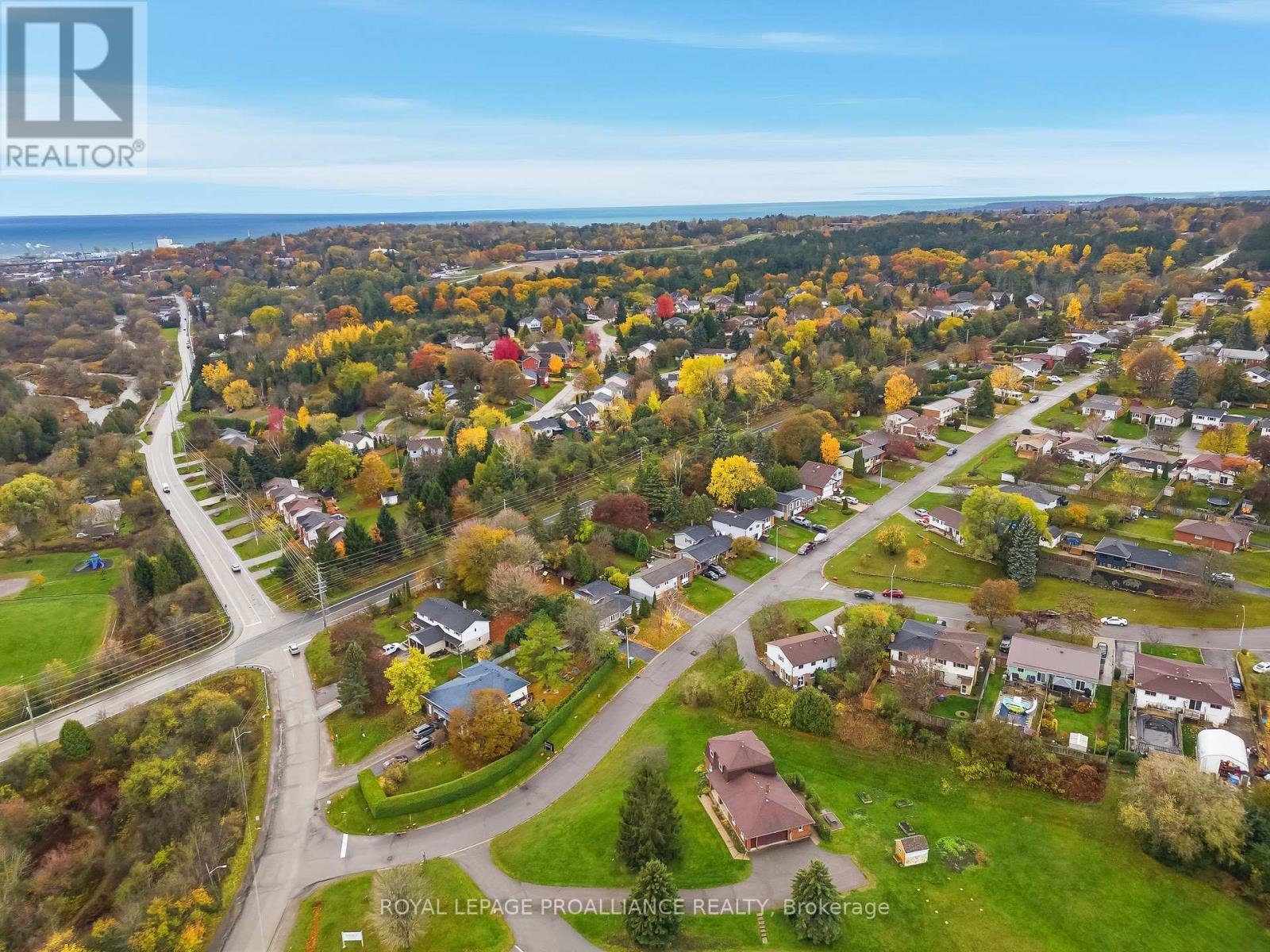 7 Centennial Drive, Port Hope, Ontario  L1A 3S9 - Photo 4 - X12578744