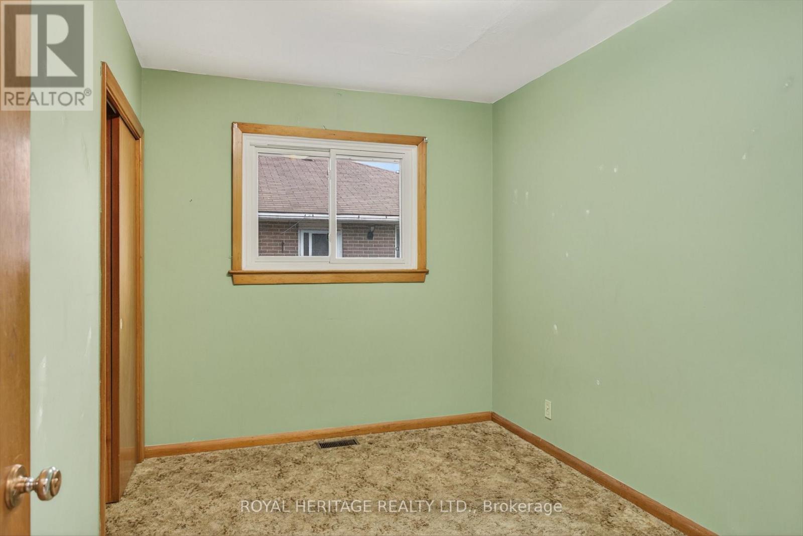 59 Colborne Street E, Kawartha Lakes, Ontario  K9V 1K6 - Photo 16 - X12578772