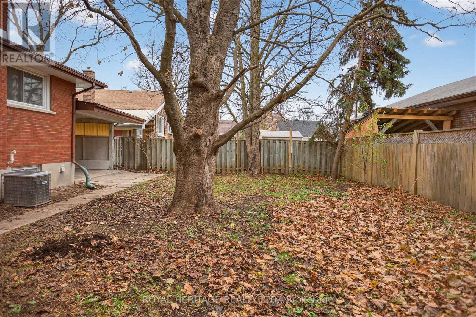 59 Colborne Street E, Kawartha Lakes, Ontario  K9V 1K6 - Photo 40 - X12578772