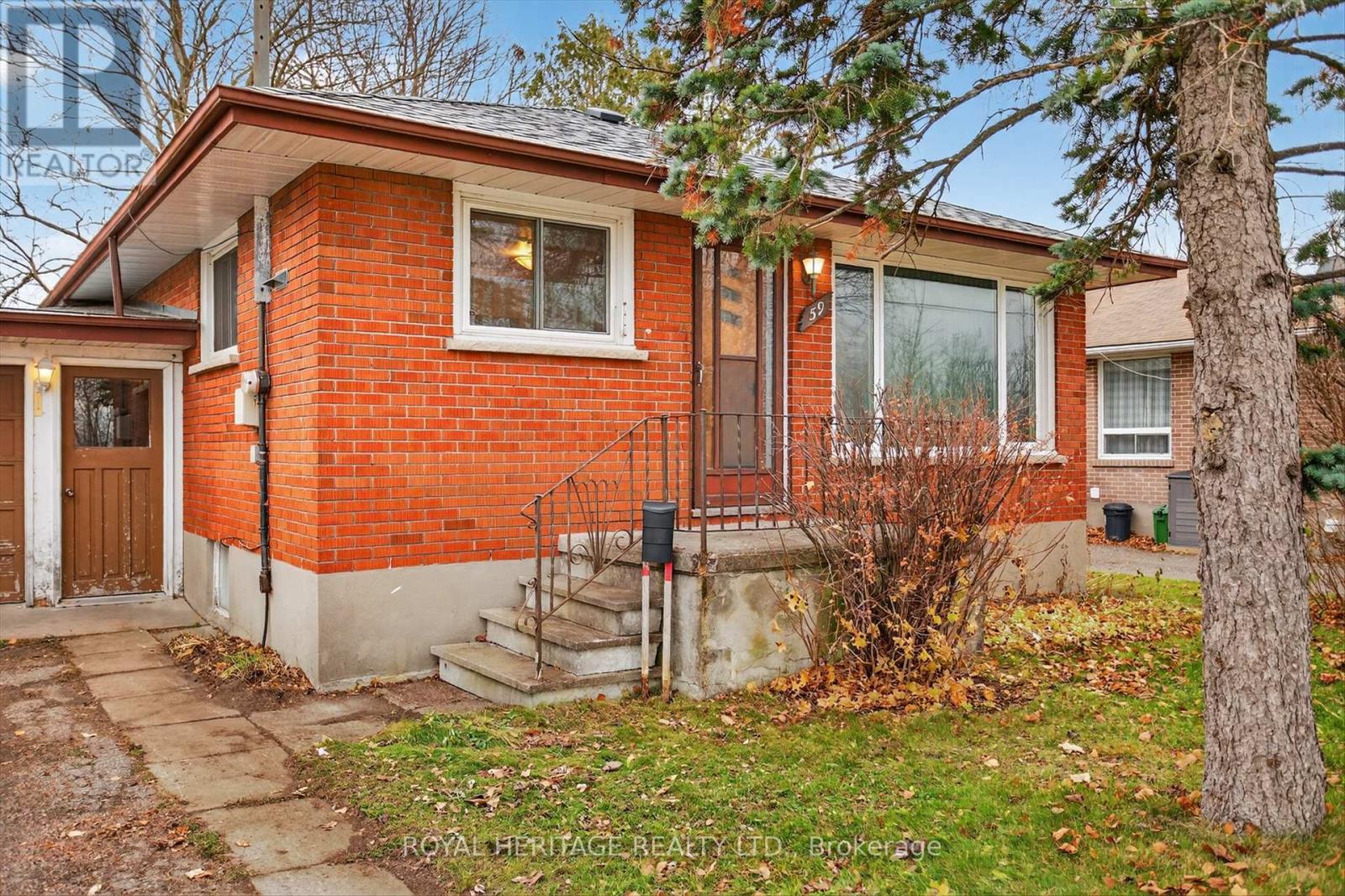 59 Colborne Street E, Kawartha Lakes, Ontario  K9V 1K6 - Photo 5 - X12578772