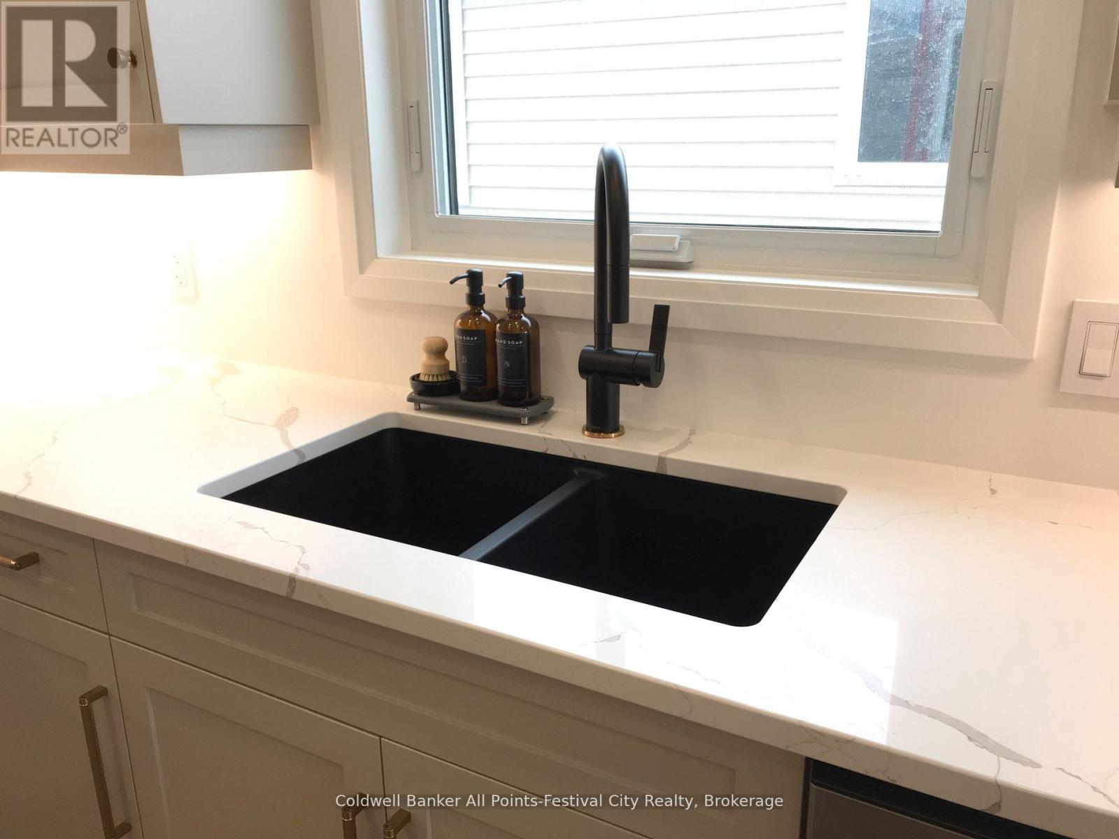 169 Wimpole Street, West Perth, Ontario  N0K 1N0 - Photo 8 - X12578712