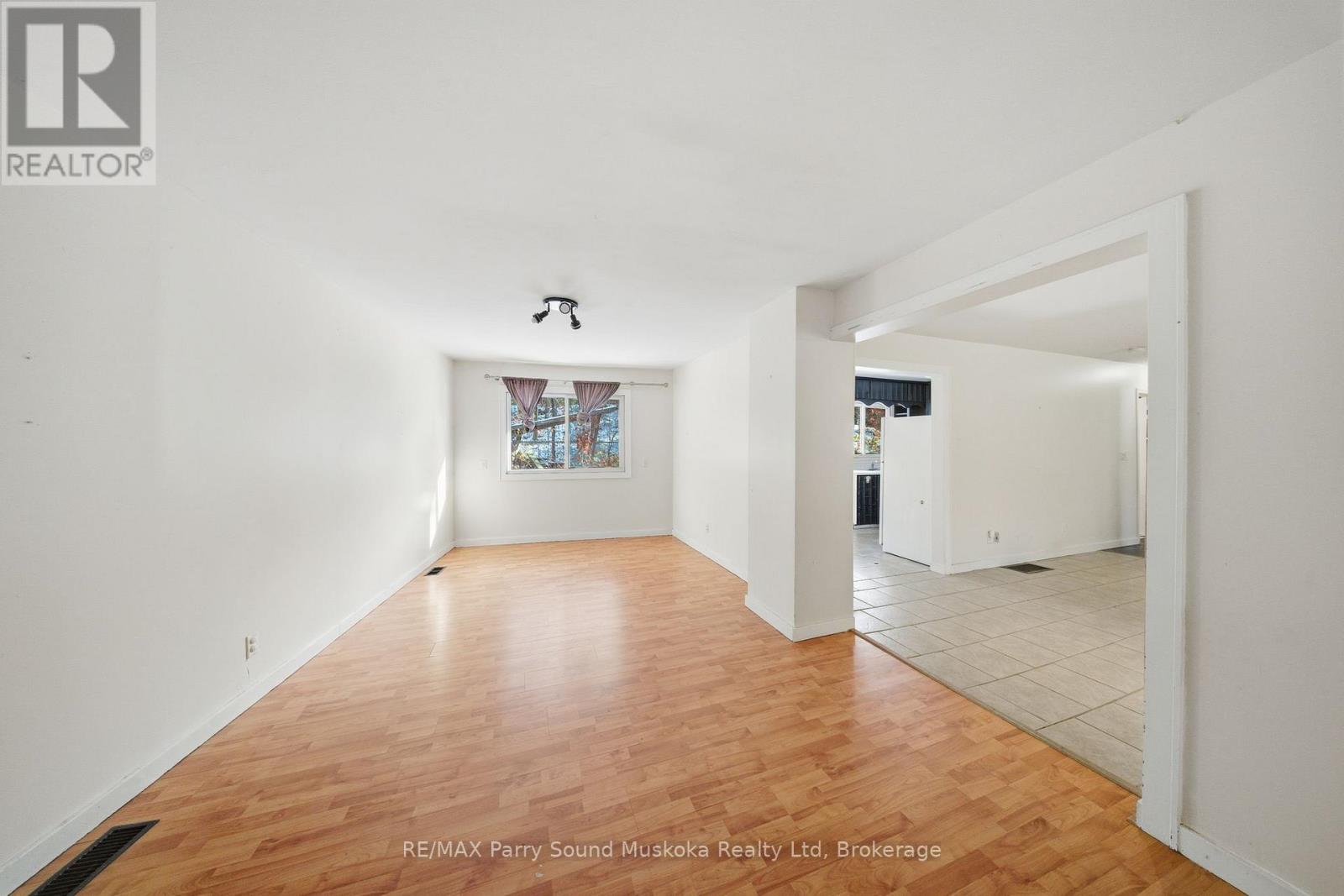 28 Black Road, Seguin, Ontario  P2A 2W8 - Photo 25 - X12578804