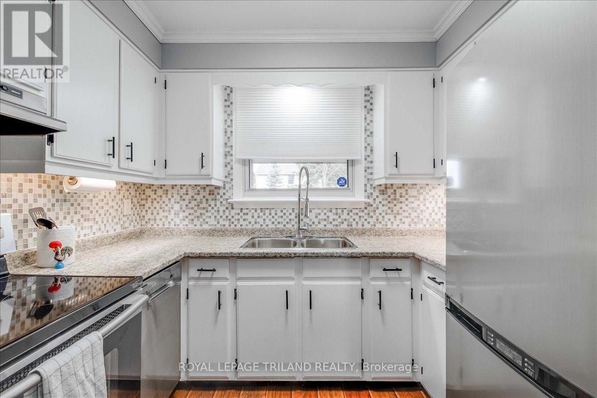 120 - 1330 Jalna Boulevard, London South, Ontario  N6E 2H7 - Photo 6 - X12578656