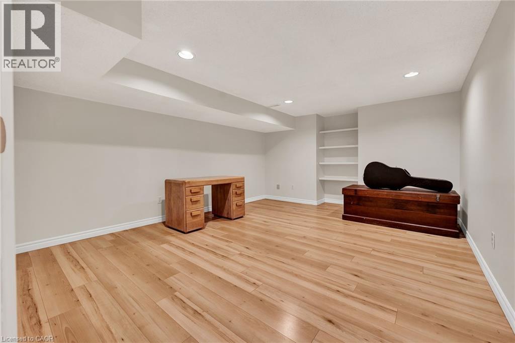 250 Grey Squirrel Place, Waterloo, Ontario  N2K 3H9 - Photo 28 - 40790707