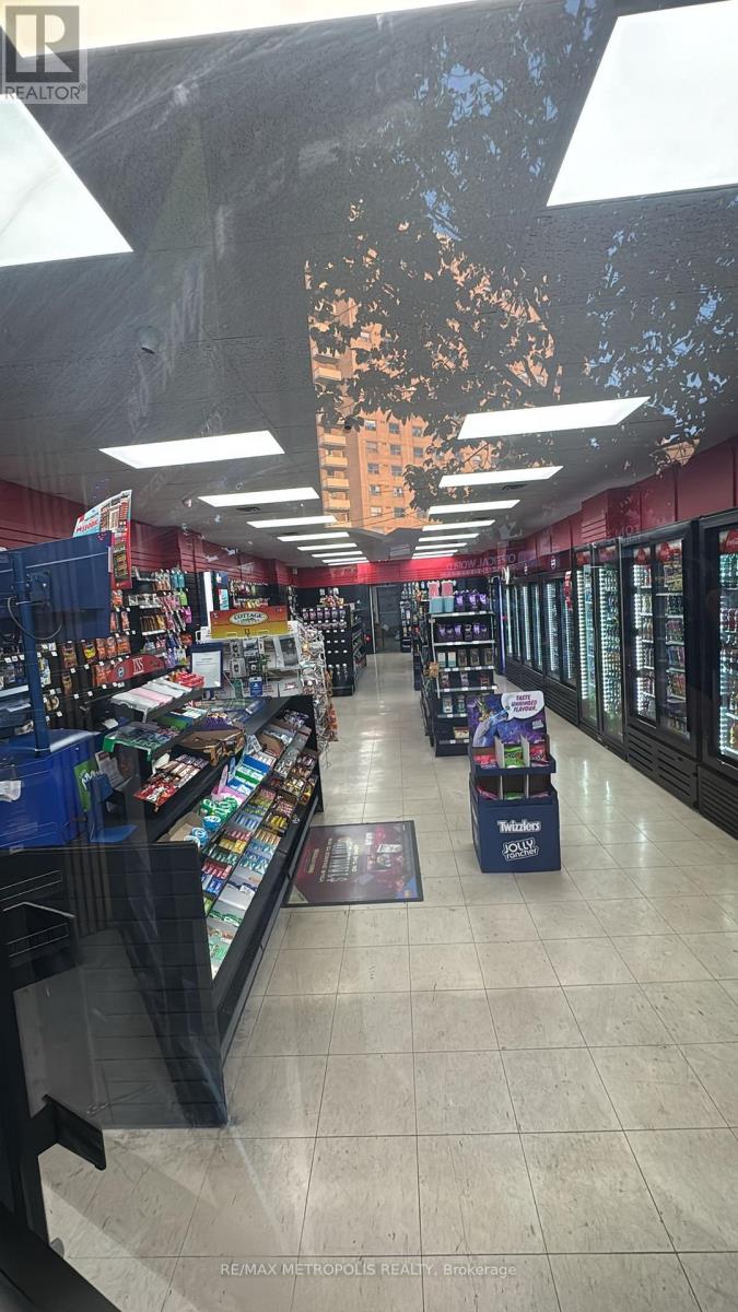 1910 - 1914 Weston Road, Toronto, Ontario  M9N 1W5 - Photo 9 - W12574896