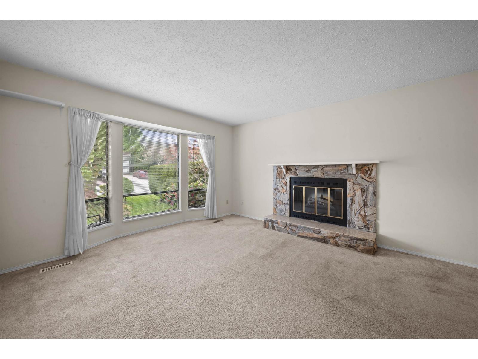 6760 197 Street, Langley, British Columbia  V2Y 1A9 - Photo 7 - R3069806