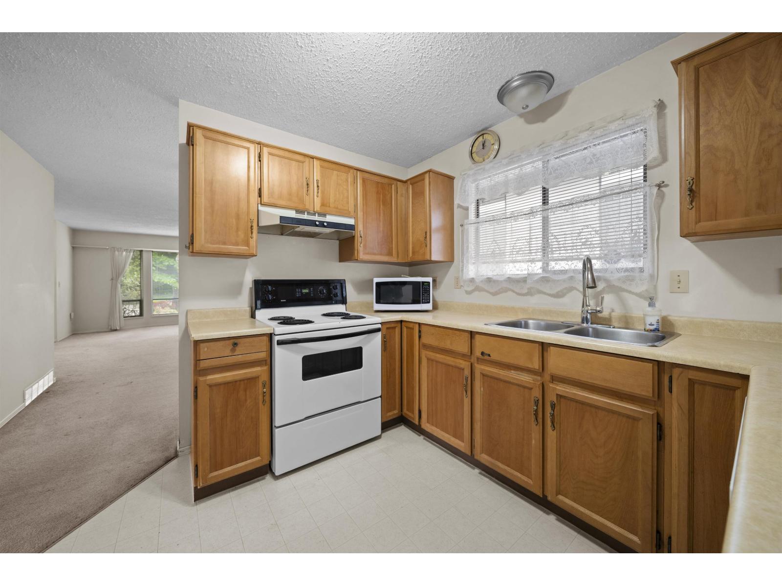 6760 197 Street, Langley, British Columbia  V2Y 1A9 - Photo 14 - R3069806