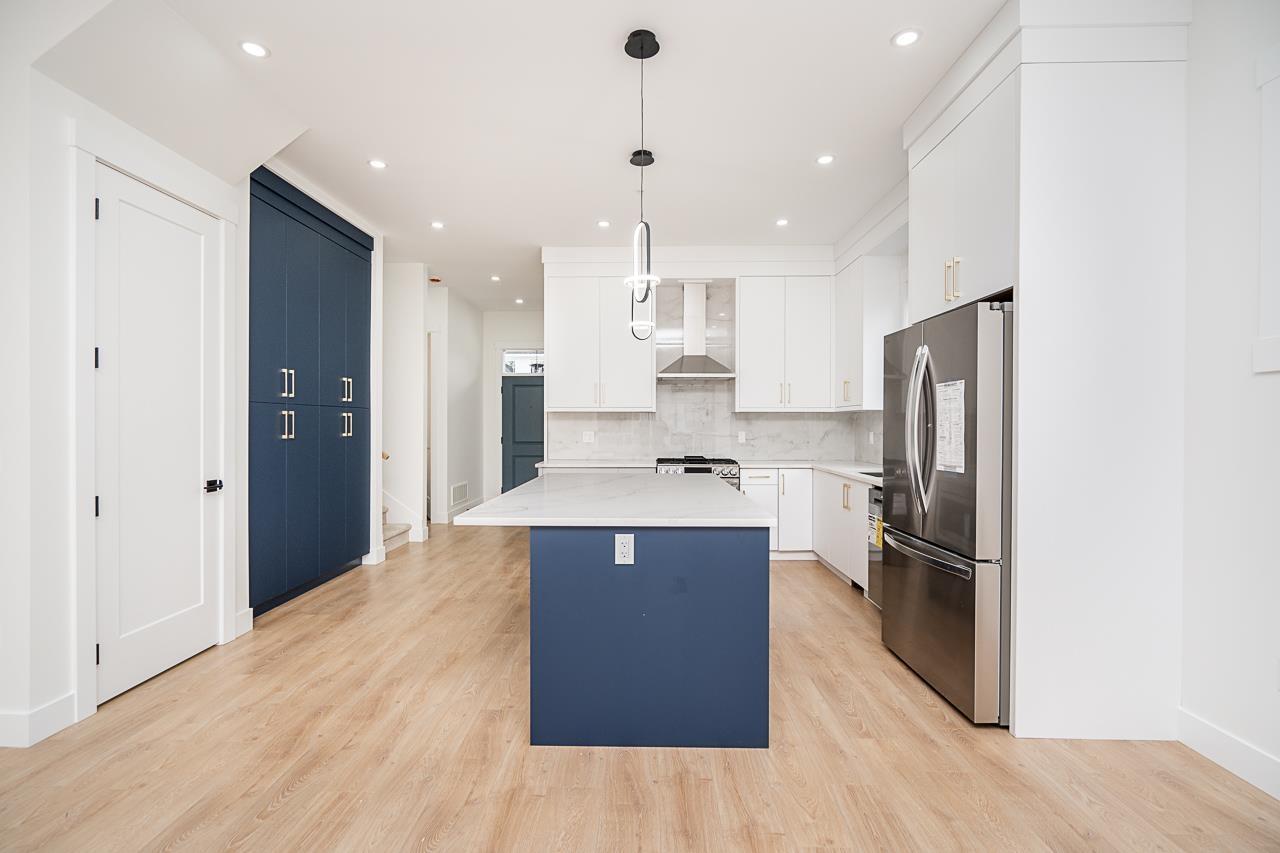 20522 76 AVENUE, Langley, British Columbia