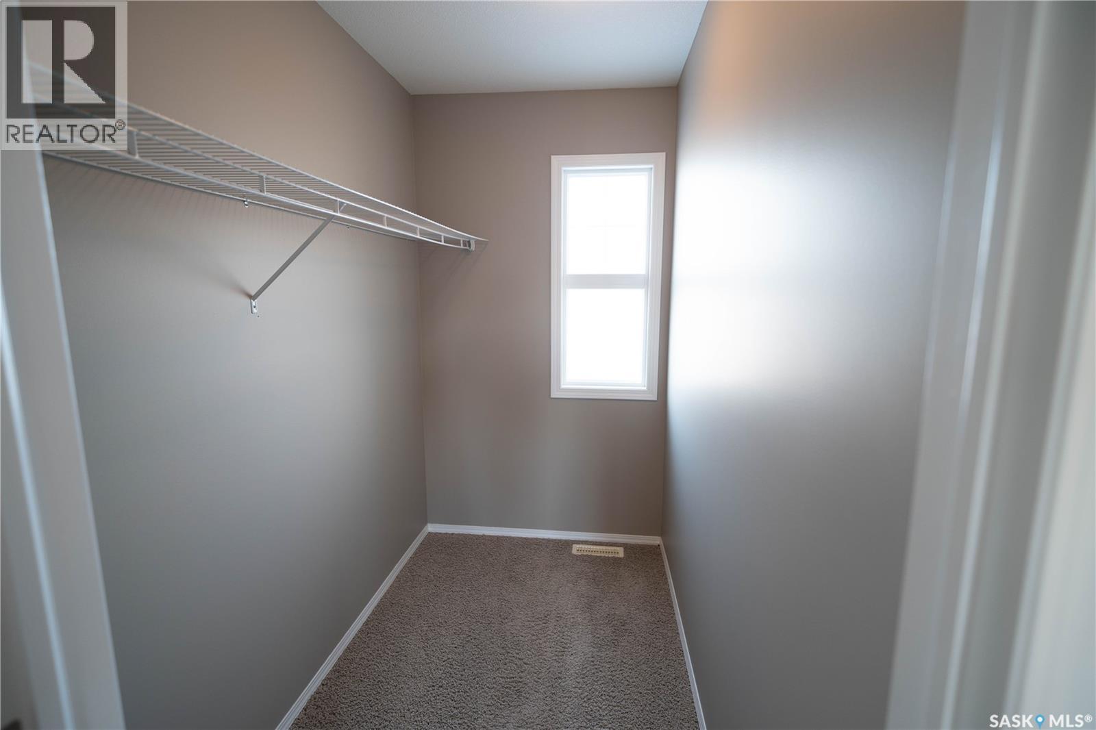 922 Hunter Road, Saskatoon, Saskatchewan  S7T 0E6 - Photo 17 - SK024521