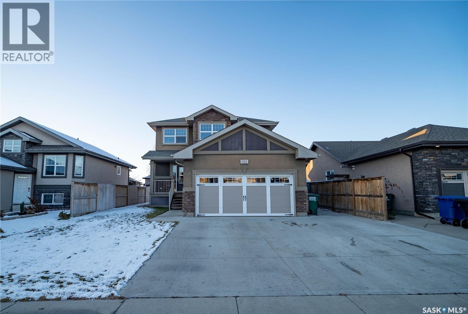 922 Hunter Road, Saskatoon, Saskatchewan  S7T 0E6 - Photo 2 - SK024521